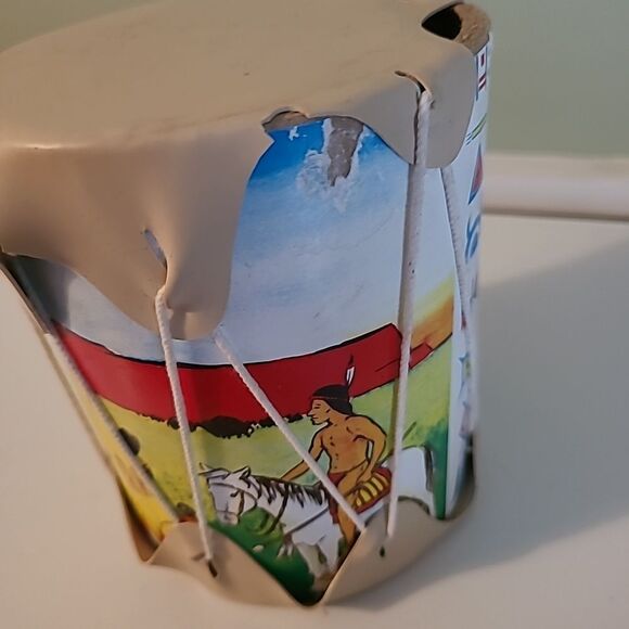 Vintage Toy Drum - Picture 4 of 6